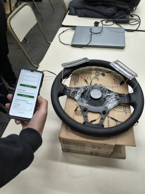 GrupoL2 volante meteoro prototipo.jpg