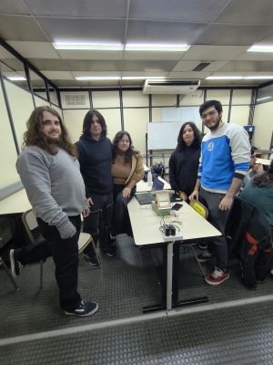 GrupoL1 SmartMirror Integrantes.jpg
