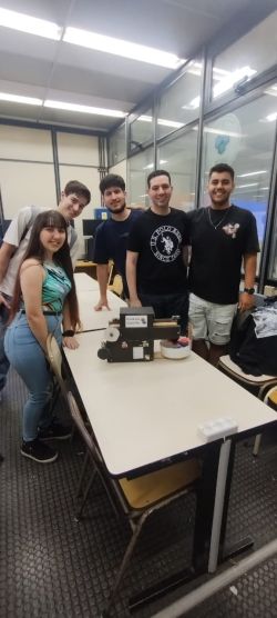 Grupo M5 Cinta Color Integrantes.jpg